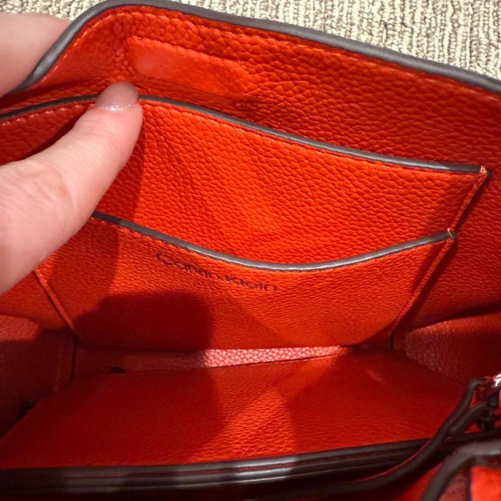 Calvin Klein Vibrant Red Crossbody Bag - Picture 3 of 4
